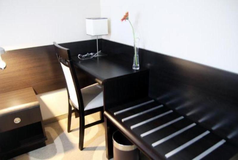 Hotel Picaro Zarska Wies Polnoc A4 Kierunek Niemcy Zgorzelec Ngoại thất bức ảnh